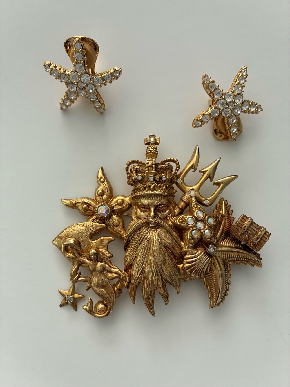 Gold Nautical King Brooch and Starfish Clip Set - Designer Costume Jewelry